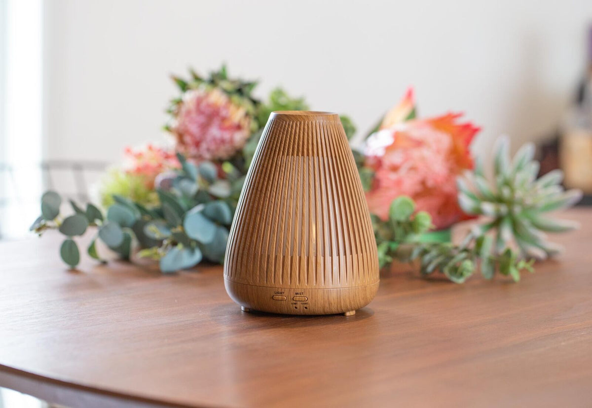 Lively Living Aroma-Flare Diffuser [CLR:WOOD GRAIN]